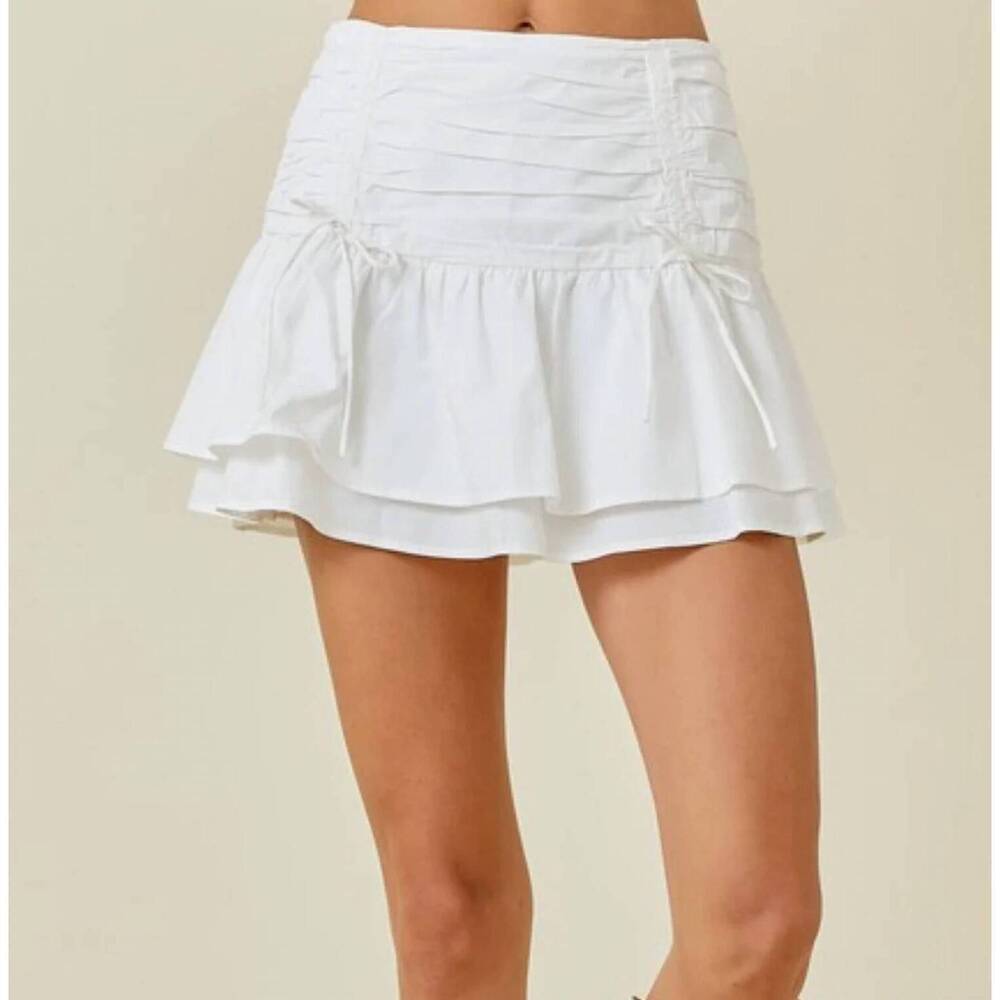 NEW DAY + MOON gathered waist detail mini skirt in white